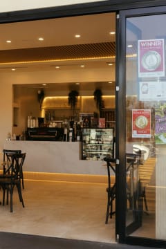 Profitable Pizza Restaurant for Sale – Liverpool Area | $30k Sales PW | Fully staffed