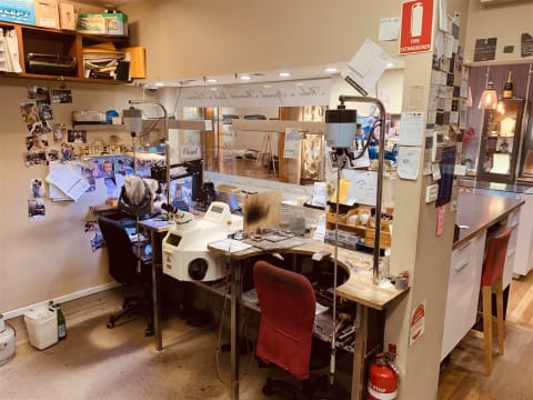 The Jewellers Workshop is positioned right in the heart of Byron Bay