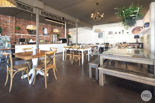 Pyrenees Pantry Cafe - Beaufort