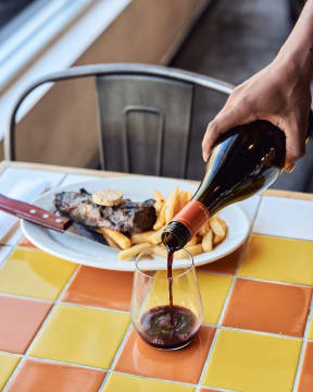 Fully Licensed Restaurant & Function Venue for Sale – Sunshine
