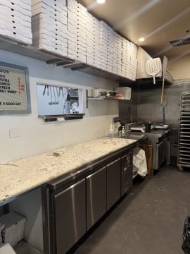 Scarborough Pizzeria — $80k Near-New Fit-Out, Walk-In Walk-Out