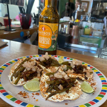 ALL OFFERS CONSIDERED - TACOS Y LIQUOR GEELONG FOR SALE