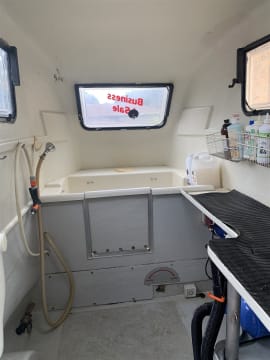 READY MADE MOBILE DOGGIE WASH - READY FOR YOU TO TAKE OVER SE SUBURBS