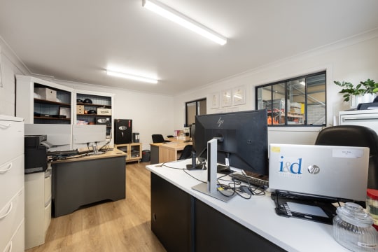 D1cqbjufluzclghmbsvy