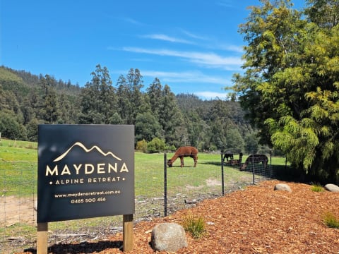 LUXURY TOURISM RETREAT & LIFESTYLE PROPERTY | APPROVED EXPANSION | TASMANIA