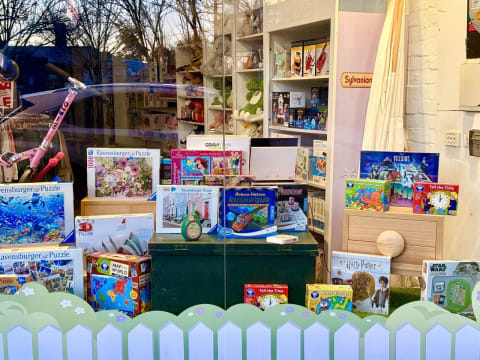 URGENT SALE – Boutique Children’s Retail Store - Williamstown, VIC