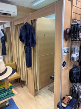 Westcoast Menswear 25 Year Established Business - Kingsley