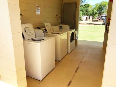 AMAZING LEASEHOLD OPPORTUNITIES, CLONCURRY CARAVAN PARK OASIS - 1048CPL