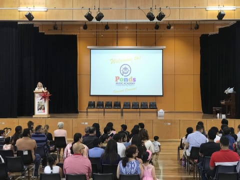Smart Children Play Piano