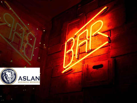 BAR/RESTAURANT FOR SALE