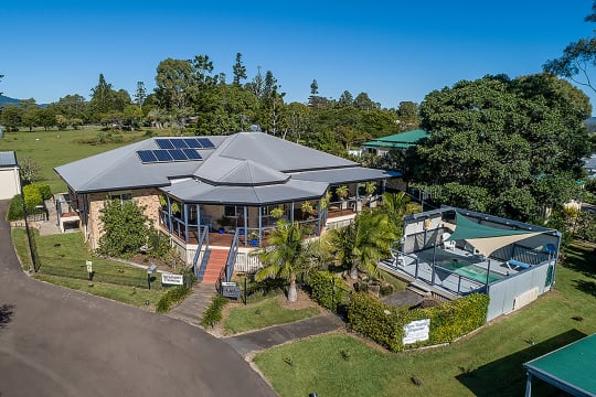 SUPERLATIVE BOUTIQUE LIFESTYLE ACCOMMODATION BUSINESS - 1015CPF