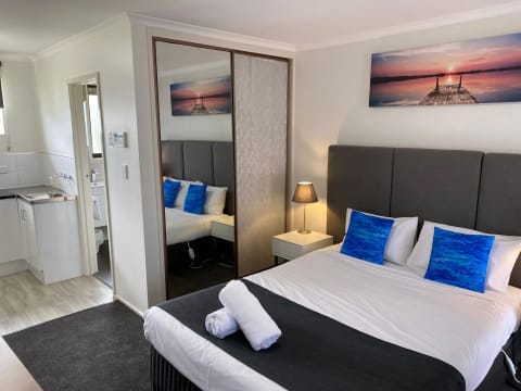 I DO LIKE TO BE BESIDE THE SEASIDE - 2891ML