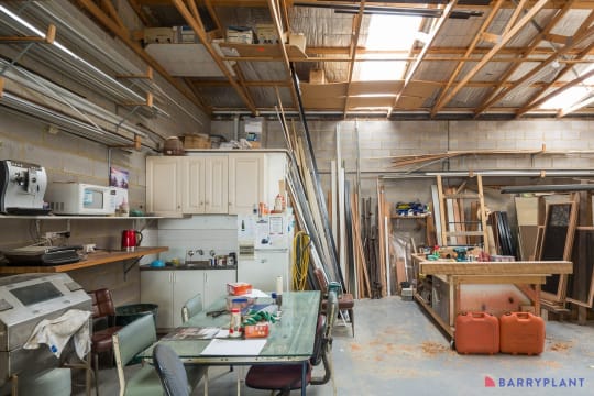 Established Glass & Glazing Business For Sale – Phillip Island