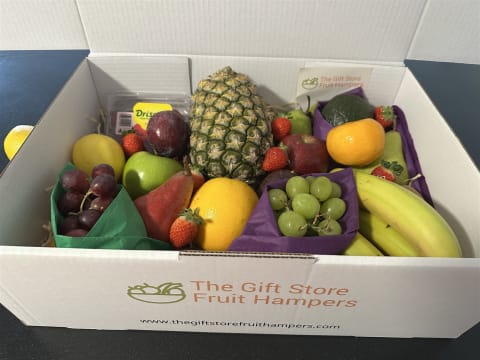 Online gift store with huge scope. Trademarked with great franchise potential.