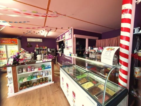 Milk Bar / Lolly Shop $280,000.00