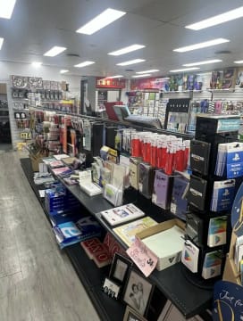 NEWSEXTRA NEWSAGENCY & CIGNALL TOBACCONIST ASHMORE  $400,000 plus SAV