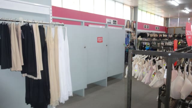 Lindsays Lingerie Warehouse Bendigo