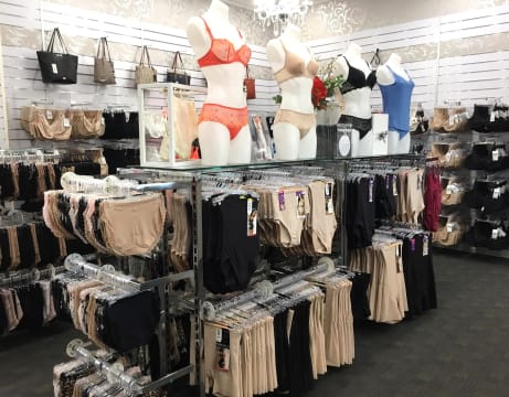 Dive into the glam world of fashion & lingerie? It's all yours for the taking!
