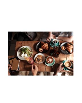 Café: Waterside (licensed) including Freehold- Stunning!