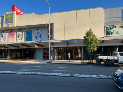 Thriving Vegetarian Restaurant with Beautiful Fit-out