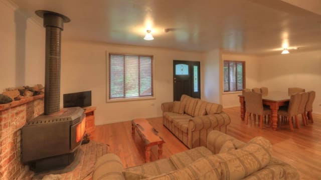 West Coast Holiday Home 4 1/2 * Acommodation or Family Home