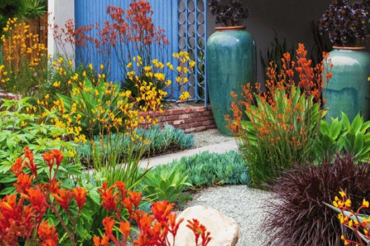 ESTABLISHED LANDSCAPE & GARDENING BUSINESS