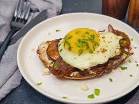 Cafe - near Beach location