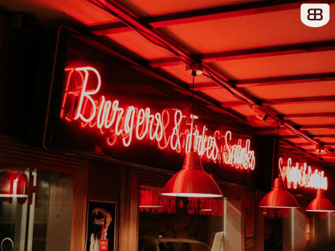 RESTAURANT & BAR