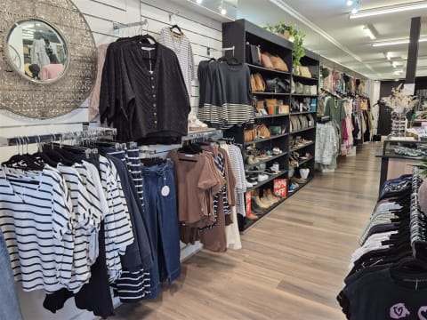 Fashion Boutique Devonport - Prime Location, Loyal Clients