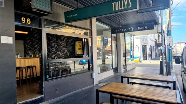 Jungle Boy & Tully's - Two very different bars in one location