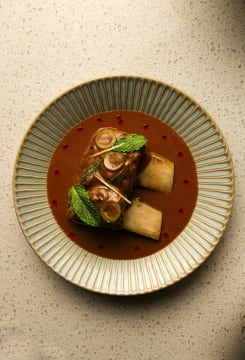 Fully Equipped Fine Restaurant for Sale Ref: 2606003