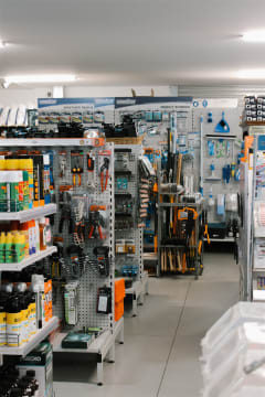 A perfect opportunity to make the tree change and make money from day one