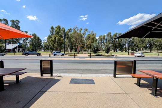 Bower Tavern, Cohuna