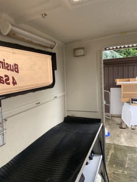 READY MADE MOBILE DOGGIE WASH - READY FOR YOU TO TAKE OVER SE SUBURBS