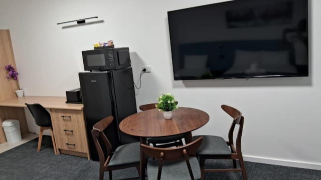 Established Mackay CBD Motel – Freehold Going Concern or Leasehold Opportunity