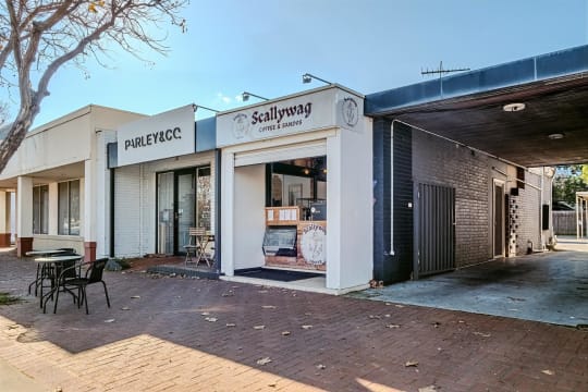 Hole In The Wall Espresso Bar / Cafe - Port Road Hindmarsh