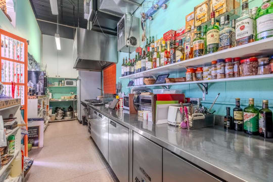 Well-Established Café with Liquor Licence – Prime East End CBD