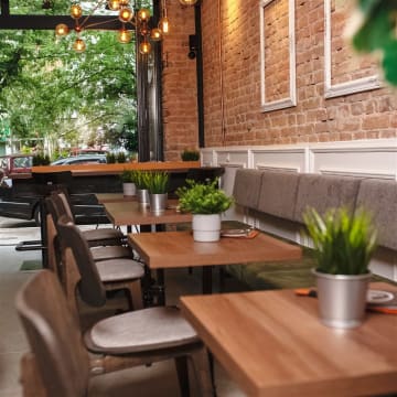 15+ YEAR CAFE - Strong Profit & + $1M Revenue
