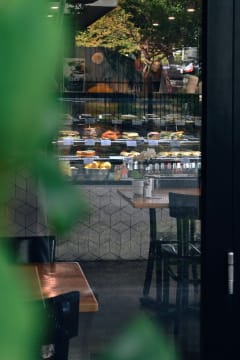 A modern, rebranded cafe with strong fundamentals and clear growth upside