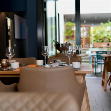 STUNNING Restaurant, Bar & Functions Venue - Melbourne East