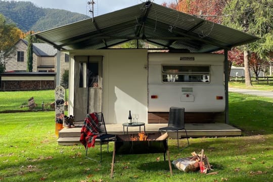 Under Contract - Harrietville Caravan Park - Established leasehold caravan park at the foot of th...