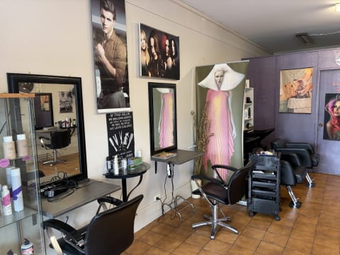 Established Local Salon - 40 Years* of Trade - Strong Community Following