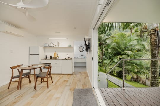 Daintree Rainforest Luxe Eco Lodge For Sale