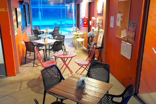 LEASEHOLD - Gardens Lake Cafe, Ararat VIC - 1P0617