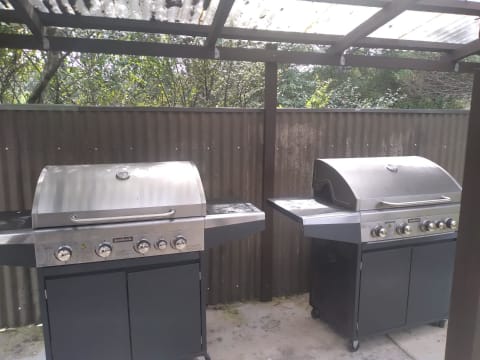 Queenstown Cabin & Tourist Park, Great Income & Home $750,000 WIWO