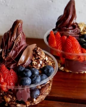 Premium Açai & Dessert Business – Prime Main Entrance Position in Busy Bundoora Shopping Centre