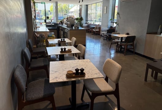 Seven-Day Café with a Modern Fit-Out and Huge Growth Potential! (Our Ref: V2089)