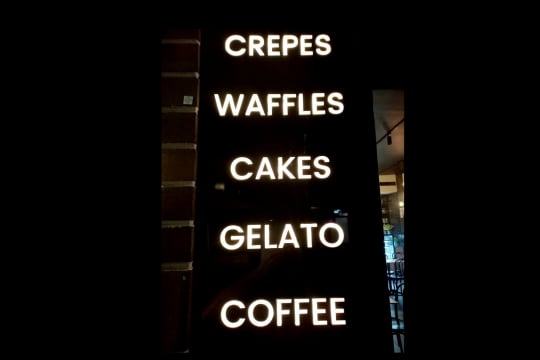 Step into Wollongong's favourite dessert bar and start earning from day one!