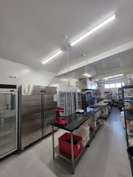 MOUNT HAWTHORN CAFÉ ON THE STRIP!