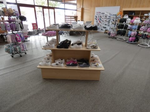 CURRENT OWNER IS LOOKING TO RETIRE AFTER 30+YEARS